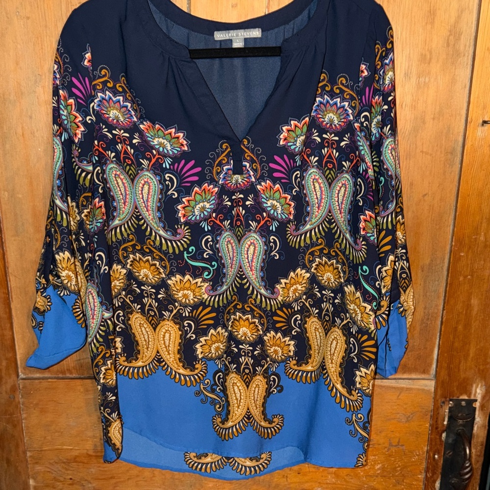 Colorful Valerie Steven’s Paisley Women's V-neck Tunic Top